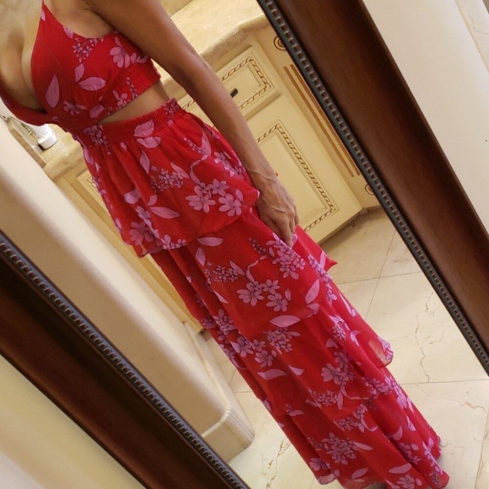 Express tiered floral print maxi dress. Size: XS. NWT - Picture 7 of 15